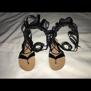 Very Stylish Lace-up Gladiator Sandals!